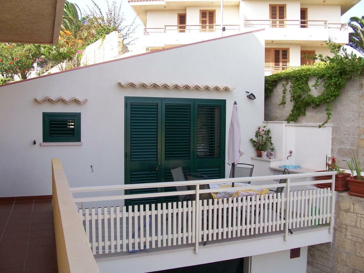 Mare Addosso Villa Marina di Ragusa Exterior photo